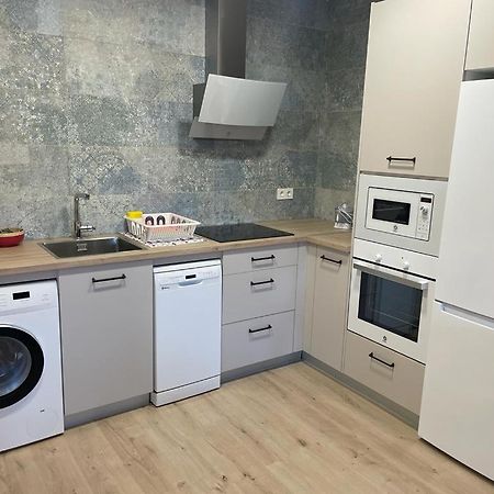 Apartamentos Gyc Vistas A Santo Domingo León Exteriér fotografie